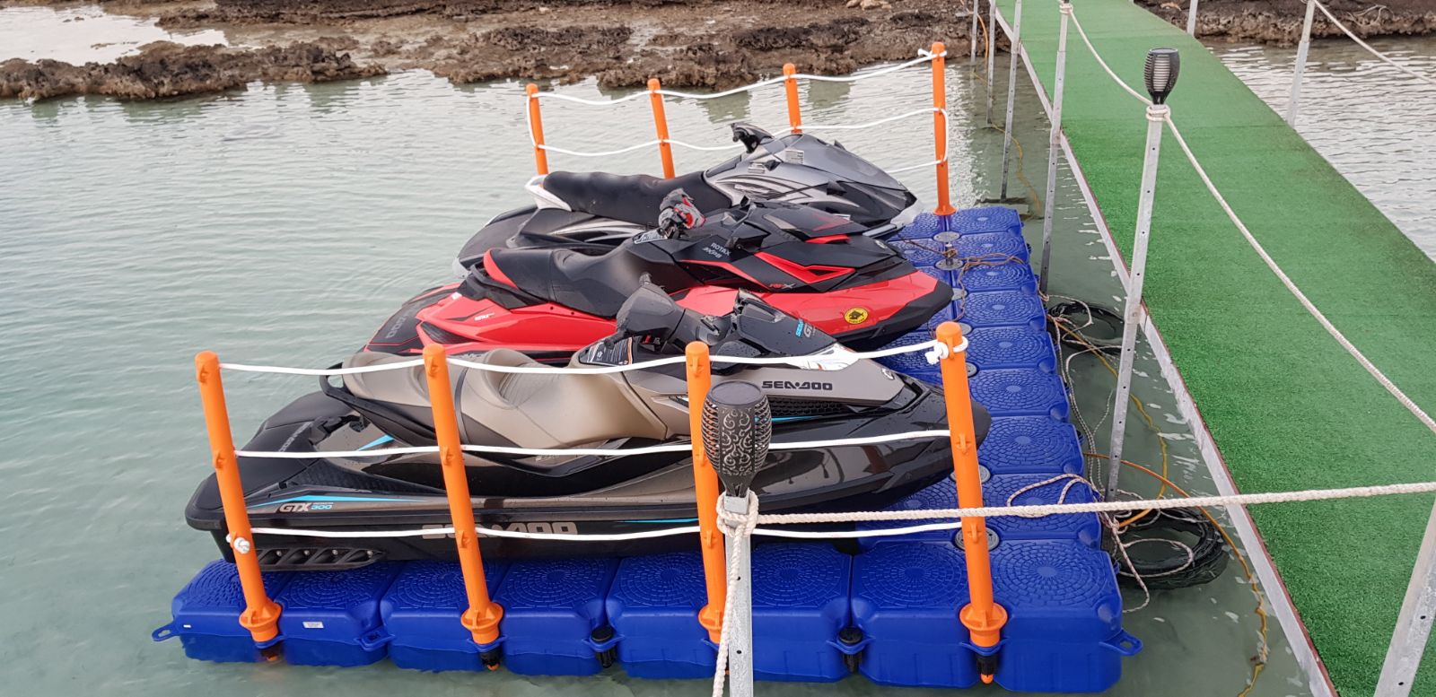 浮筒?？堪灏咐?></div>
          <div   id=